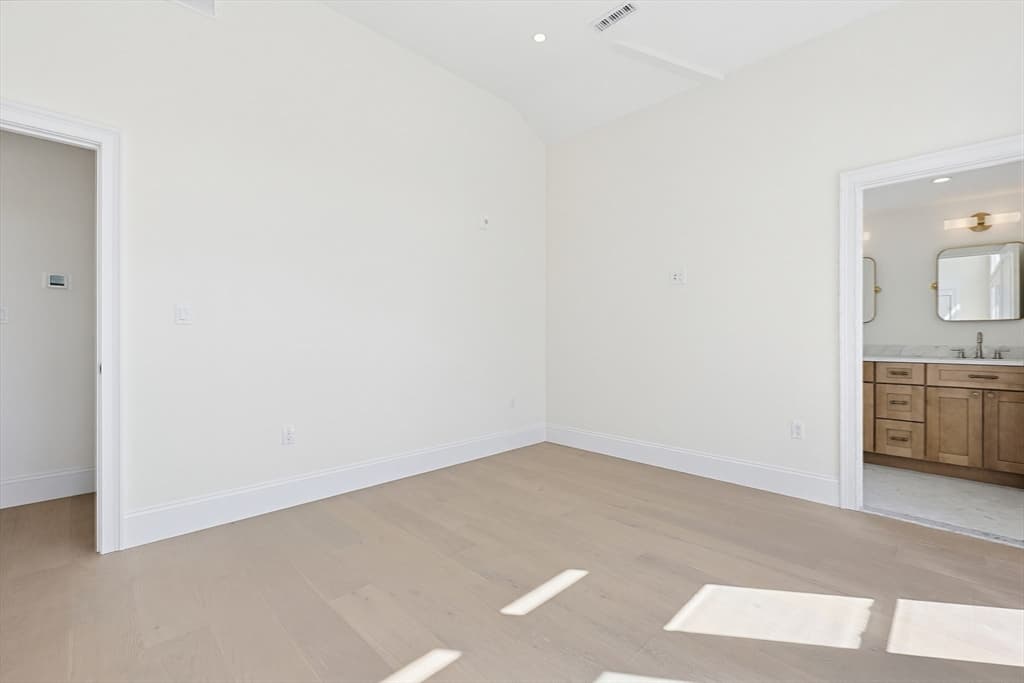 Condominium at 257 Market Street, Boston MA 02135, photo 16 of 25