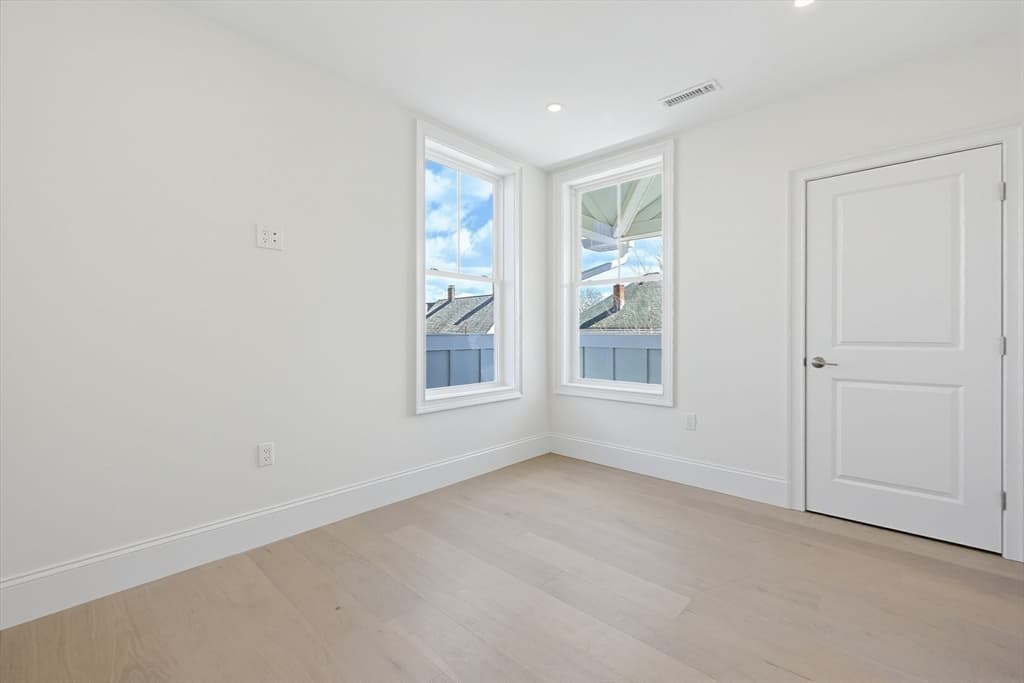 Condominium at 257 Market Street, Boston MA 02135, photo 19 of 25