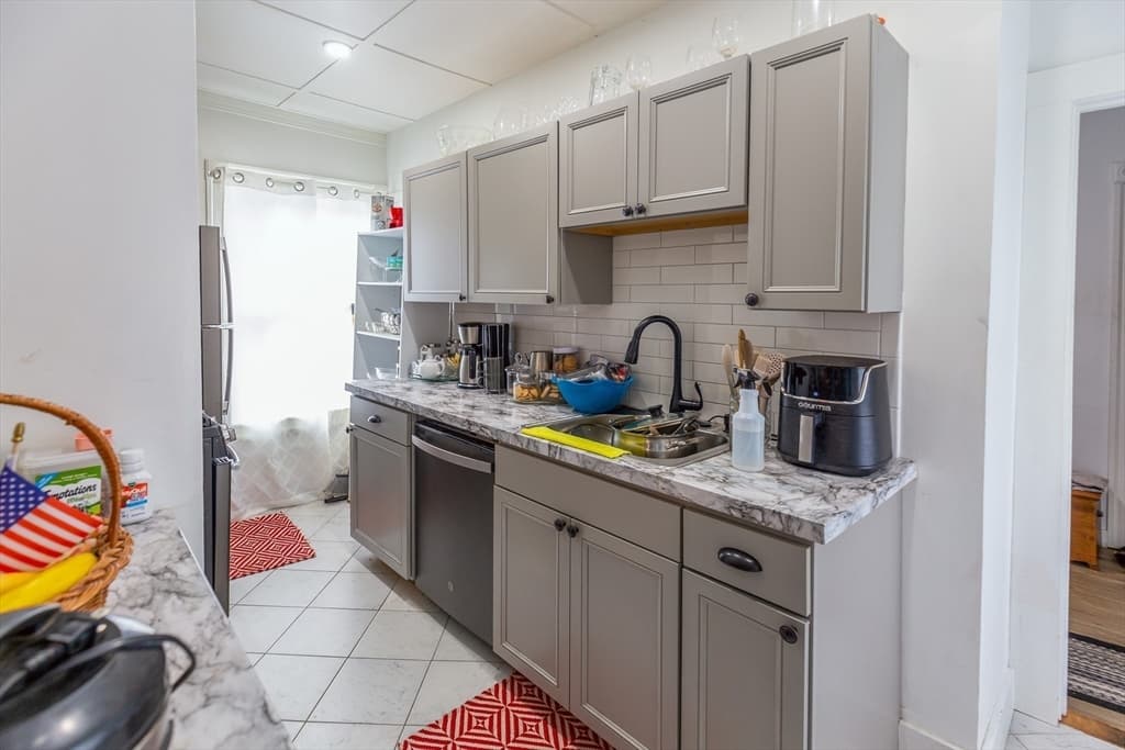 211 Court St, Plymouth MA 02360 photo 13