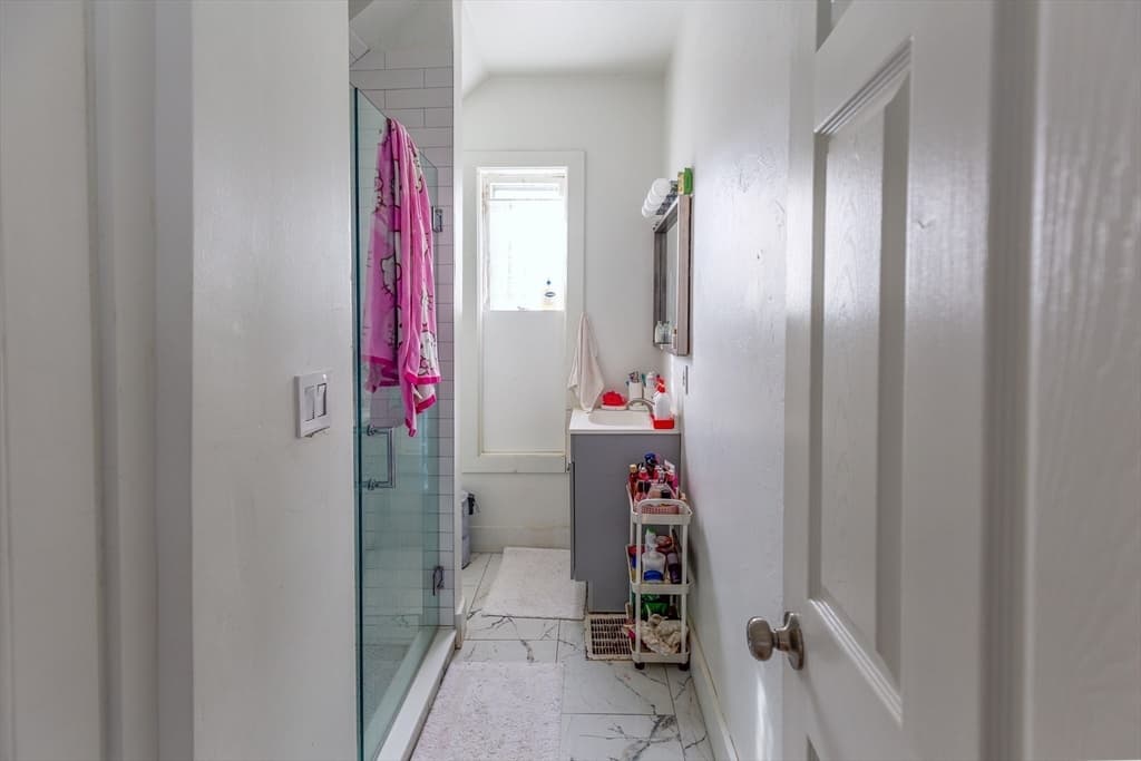 211 Court St, Plymouth MA 02360 photo 11