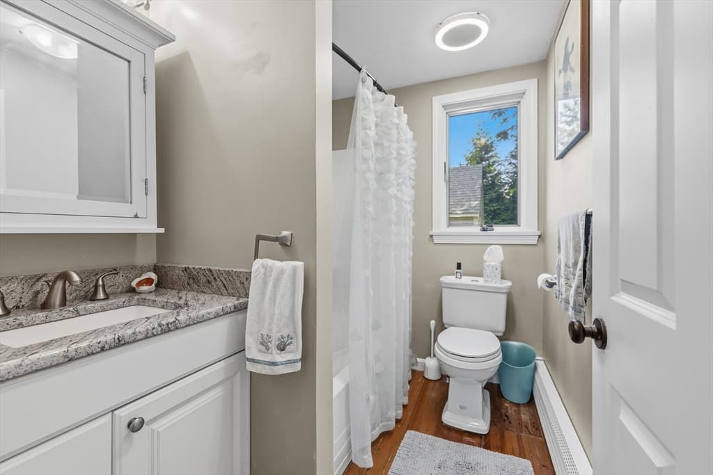 476 Sconticut Neck Rd, Fairhaven MA 02719 photo 10