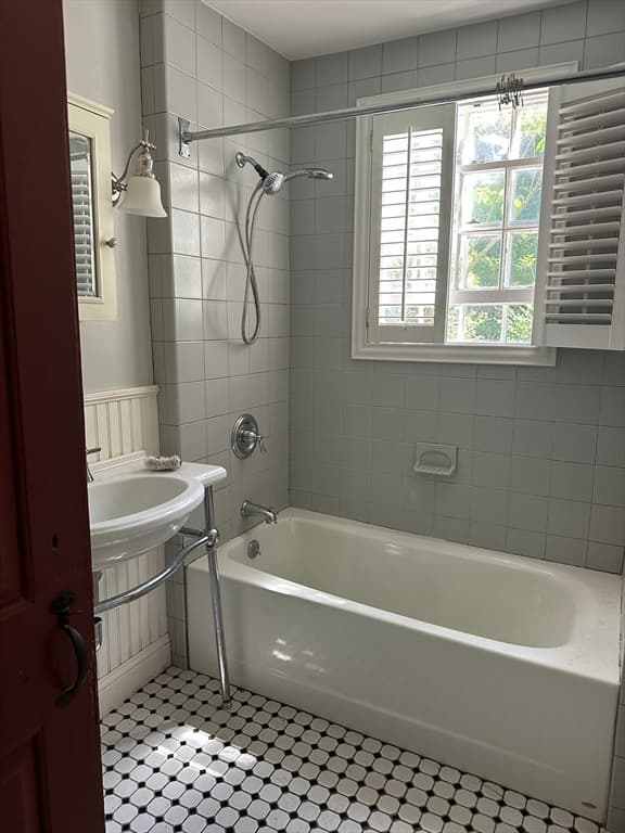 575 Old West Brookfield Rd, Warren MA 01083 photo 14