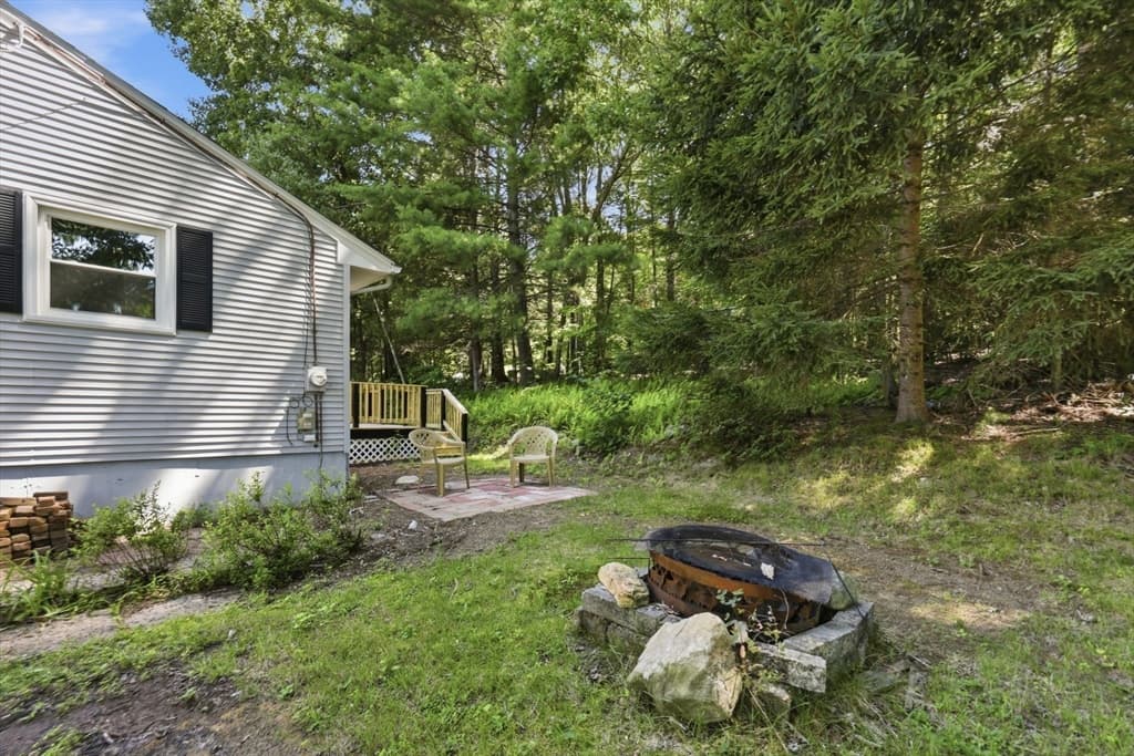 71 Beech St, Palmer MA 01069 photo 34