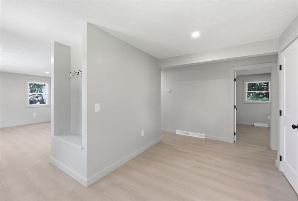 71 Beech St, Palmer MA 01069 photo 14