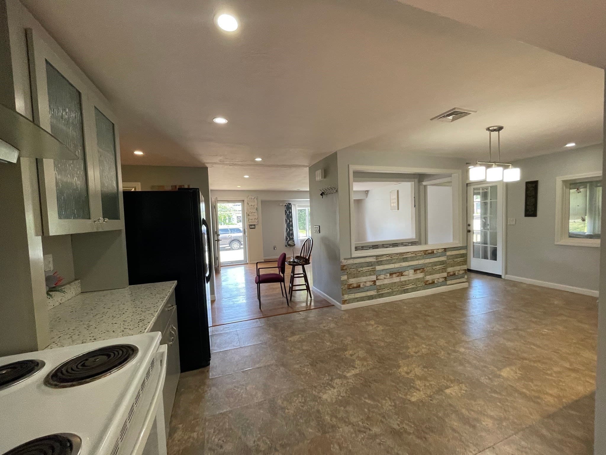 Single Family Residence at 55 Barbara Ave, Auburn MA 01501, photo 12 of 41