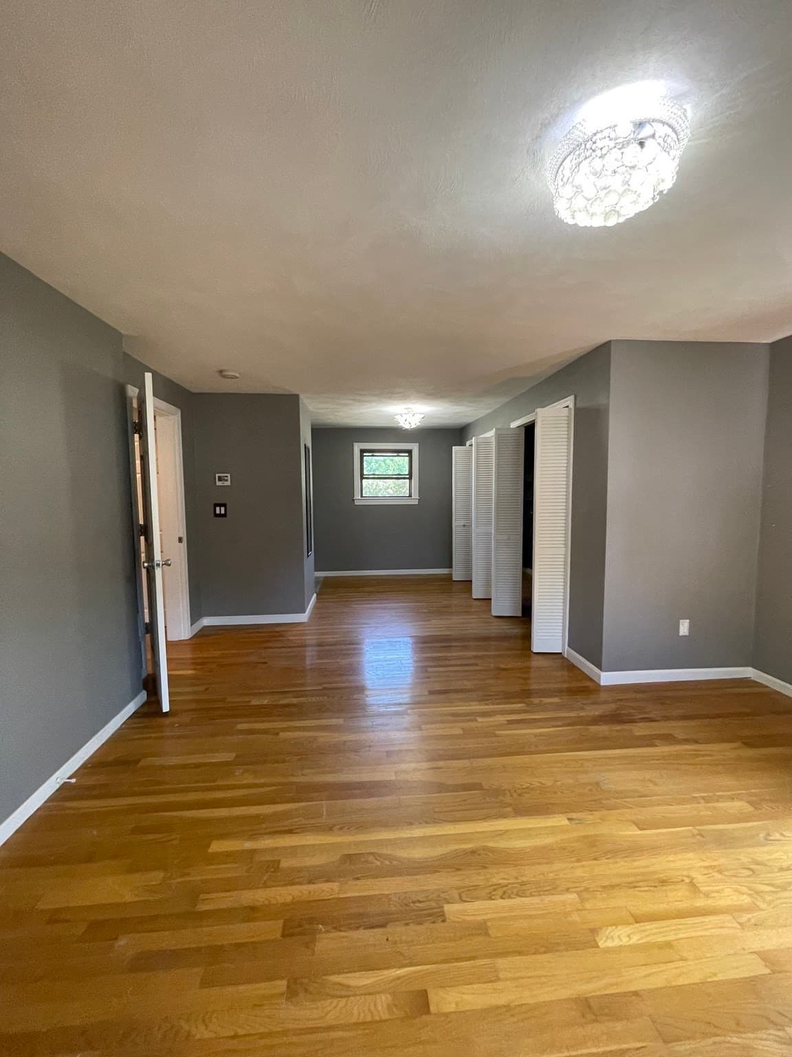 Single Family Residence at 55 Barbara Ave, Auburn MA 01501, photo 7 of 41