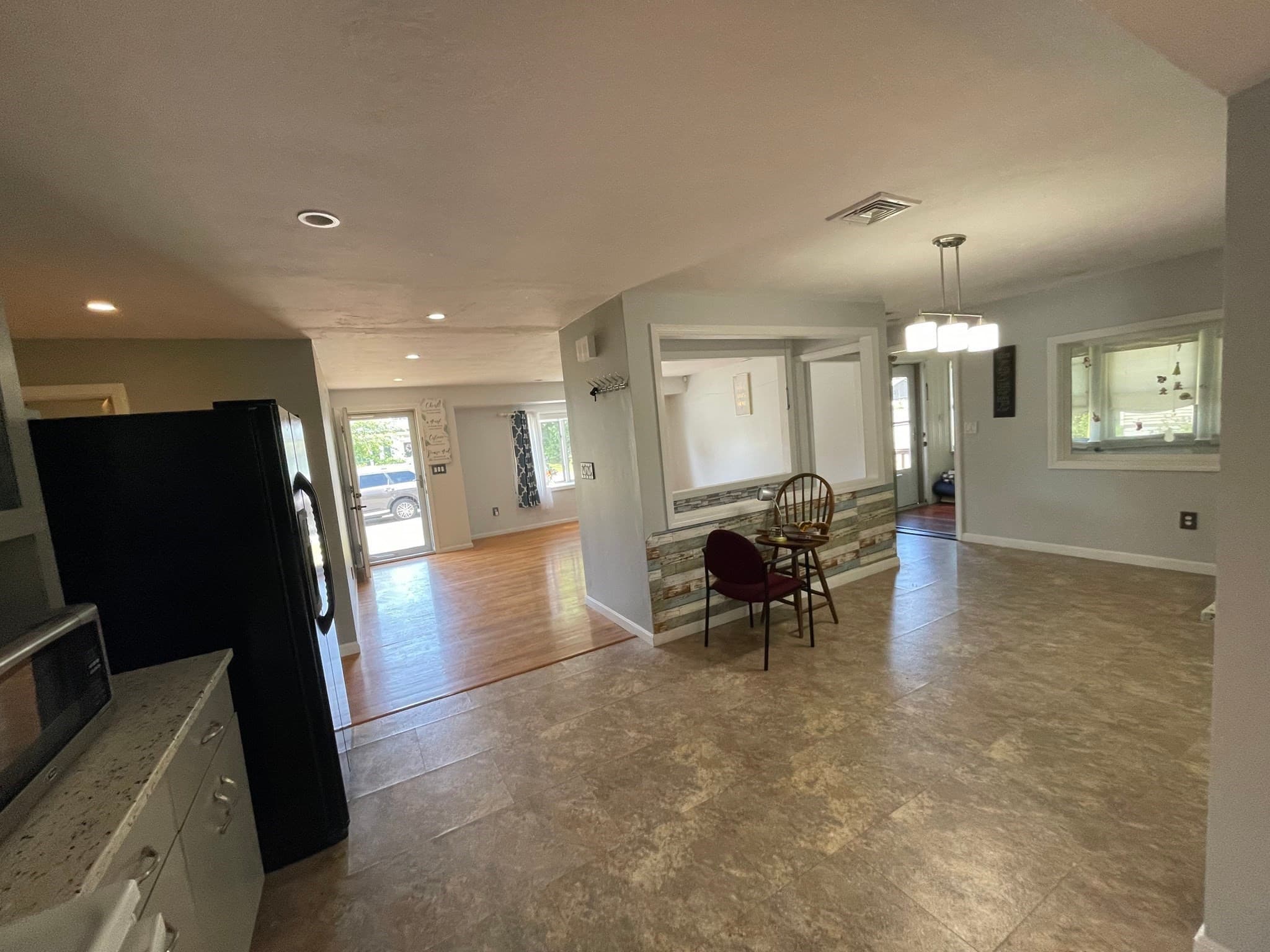 Single Family Residence at 55 Barbara Ave, Auburn MA 01501, photo 24 of 41
