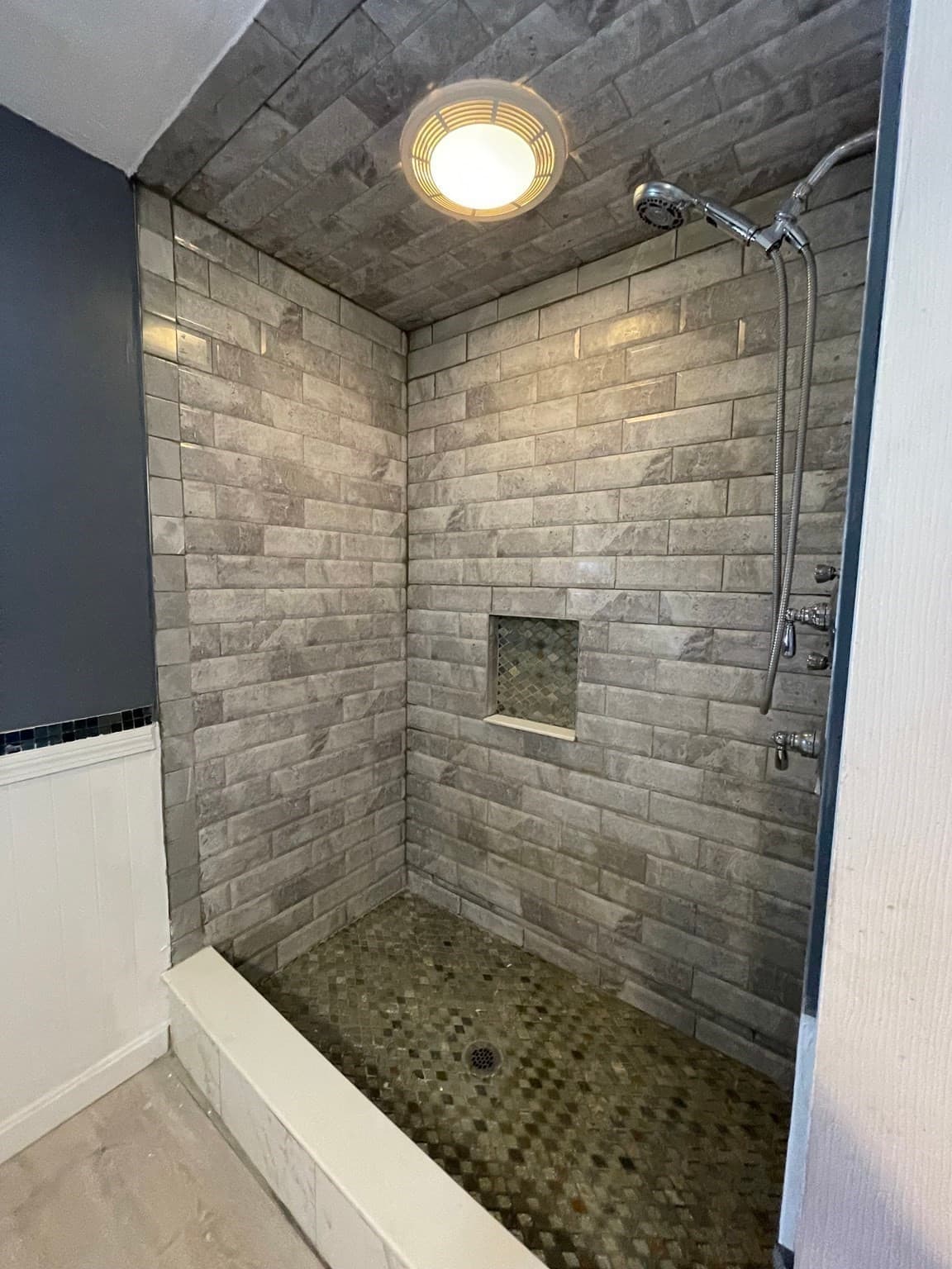 Single Family Residence at 55 Barbara Ave, Auburn MA 01501, photo 15 of 41