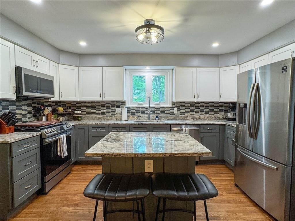 442 Eastview Ave, Somerset MA 02726 photo 13