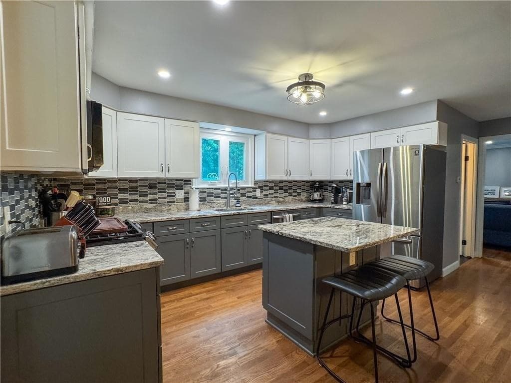 442 Eastview Ave, Somerset MA 02726 photo 12