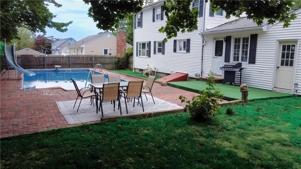 442 Eastview Ave, Somerset MA 02726 photo 7
