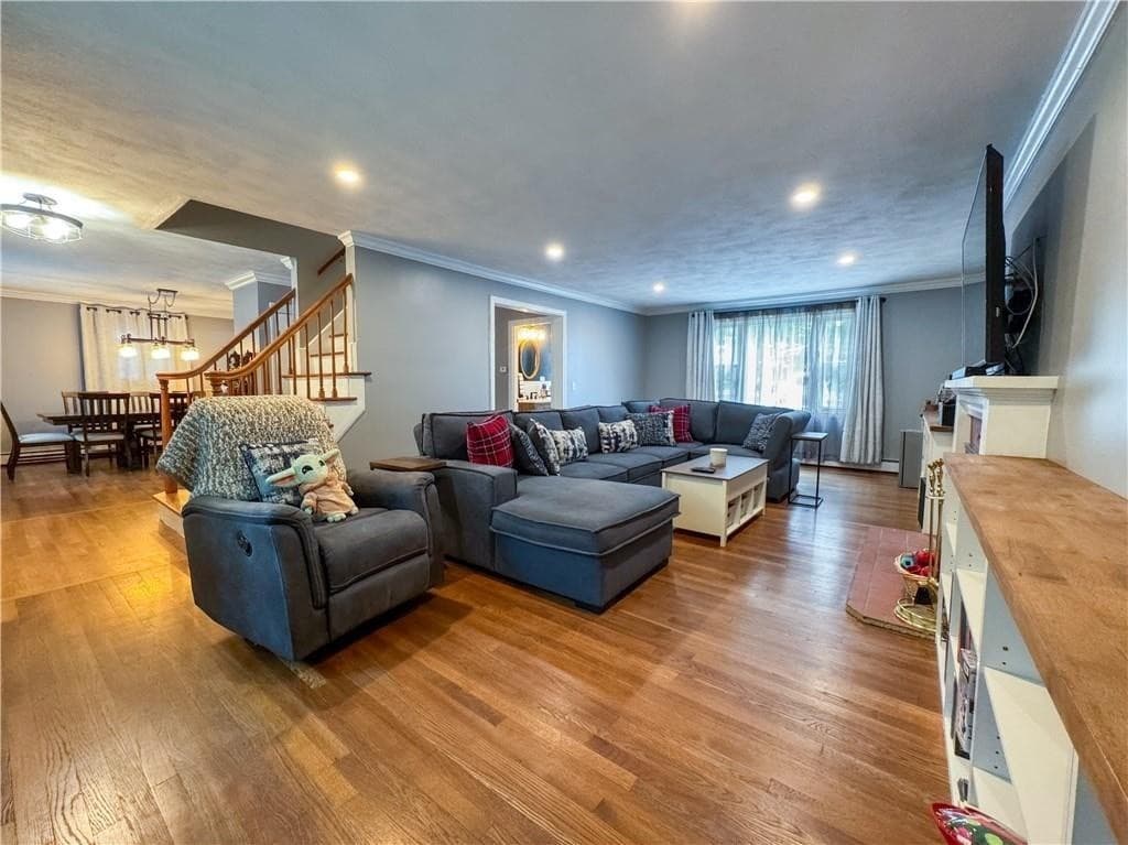 442 Eastview Ave, Somerset MA 02726 photo 21