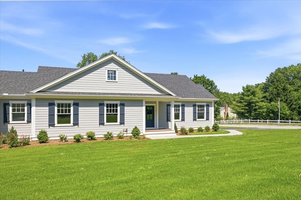 1549 Washington St # 1, Walpole MA 02081 photo 3