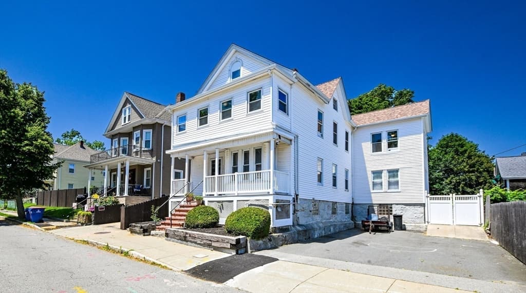 321 Arnold St, New Bedford MA 02740 photo 25