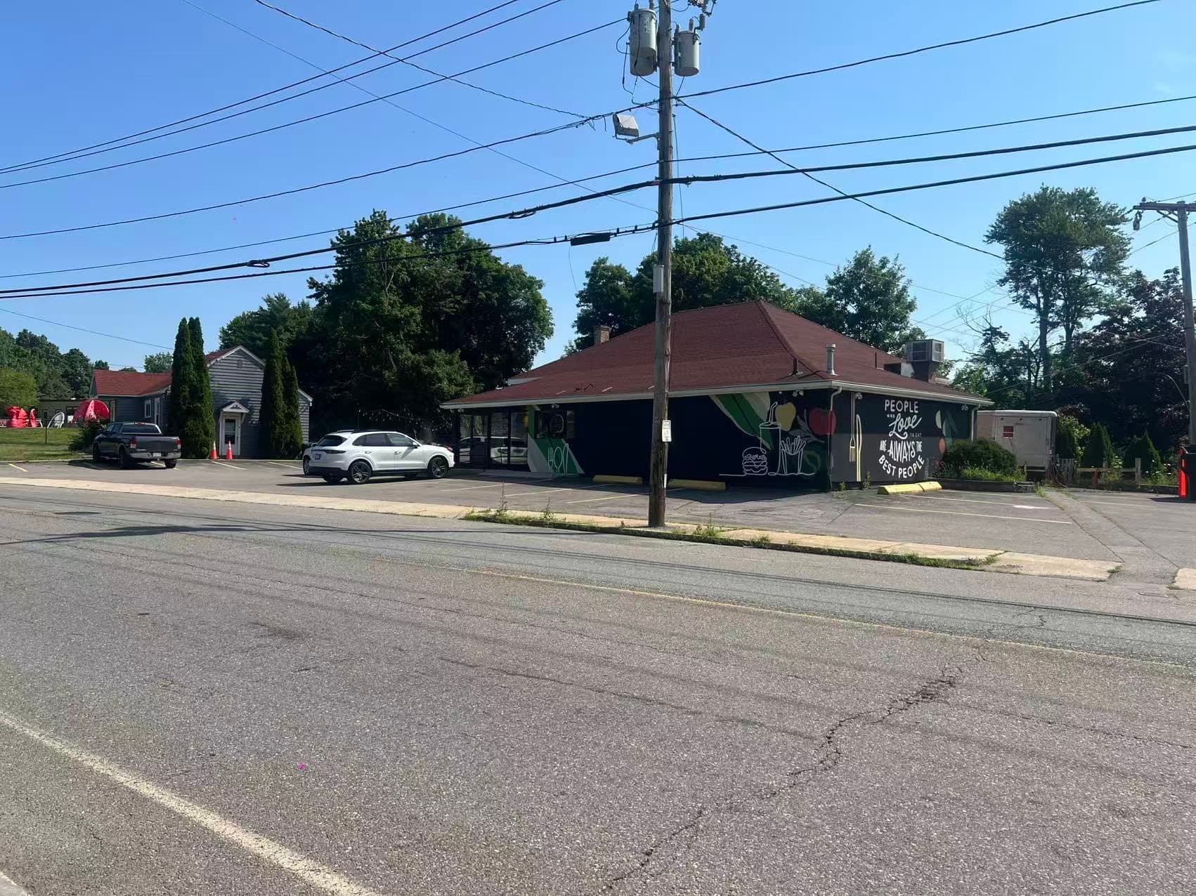 813-815 Main St, Leominster MA 01453