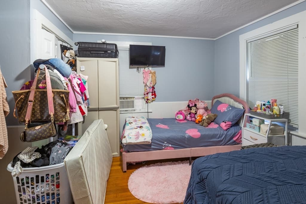 36 Oak St, Plymouth MA 02360 photo 9