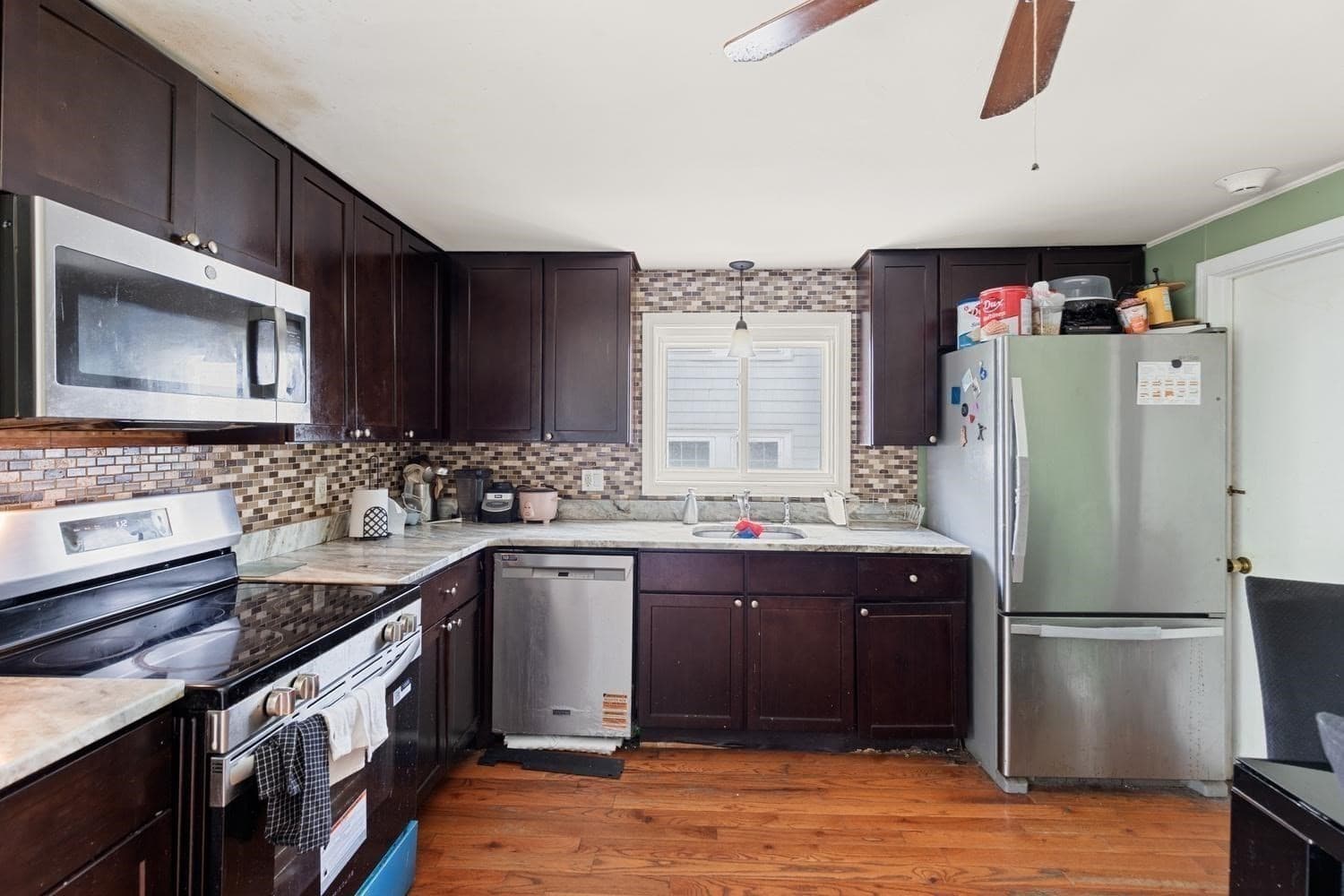 3 Family at 106 Barnes Ave, Boston MA 02128, Boston, photo 14 of 40