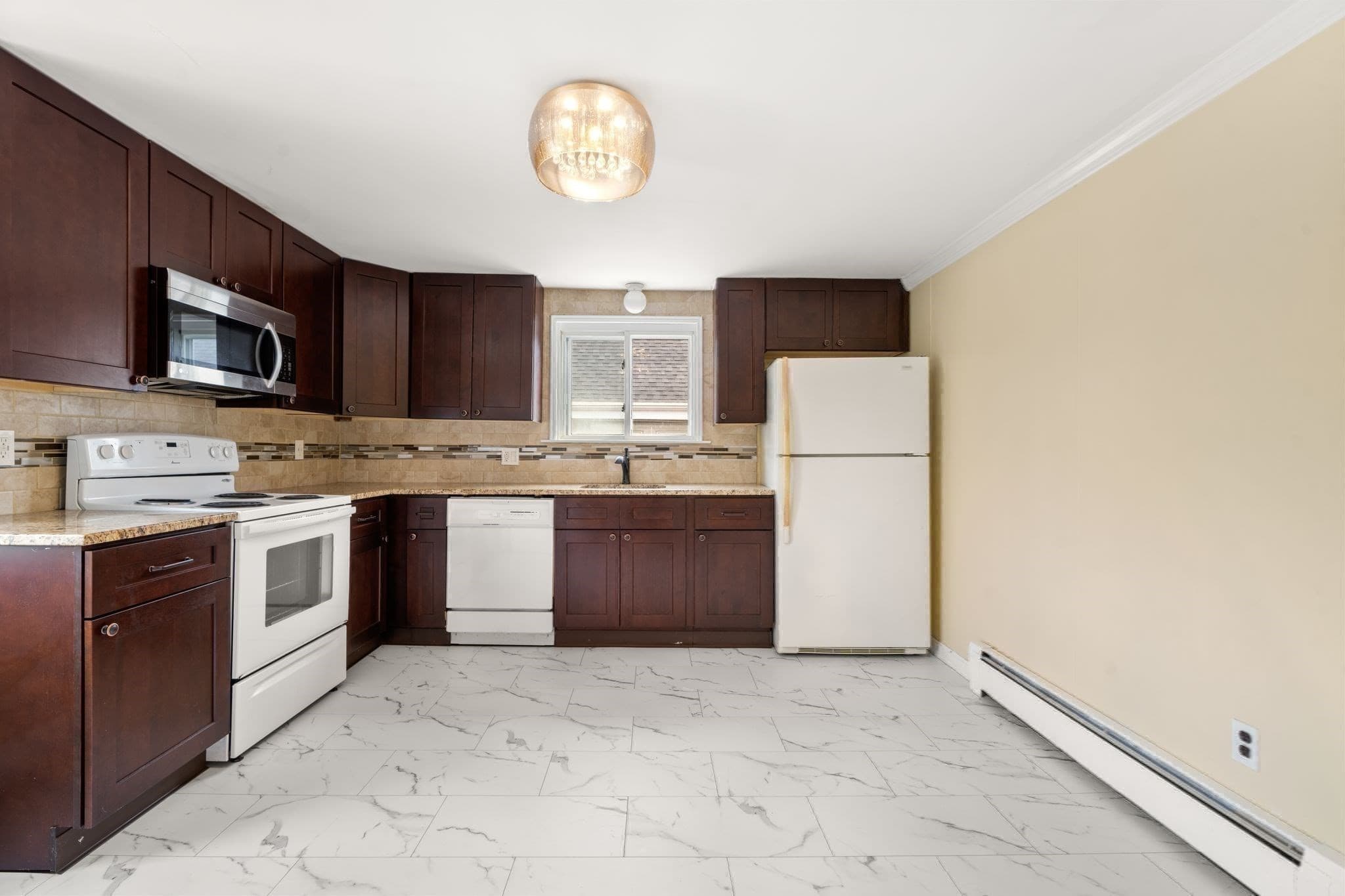 3 Family at 106 Barnes Ave, Boston MA 02128, Boston, photo 21 of 40
