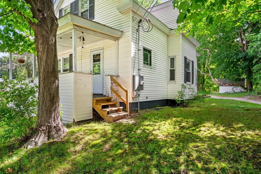 190 Main Street, Oxford MA 01540 photo 11