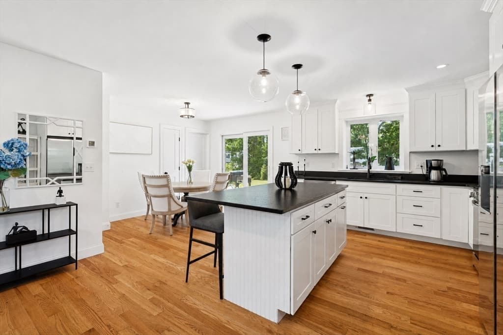 140 Broken Bow Ln, Falmouth MA 02536 photo 7