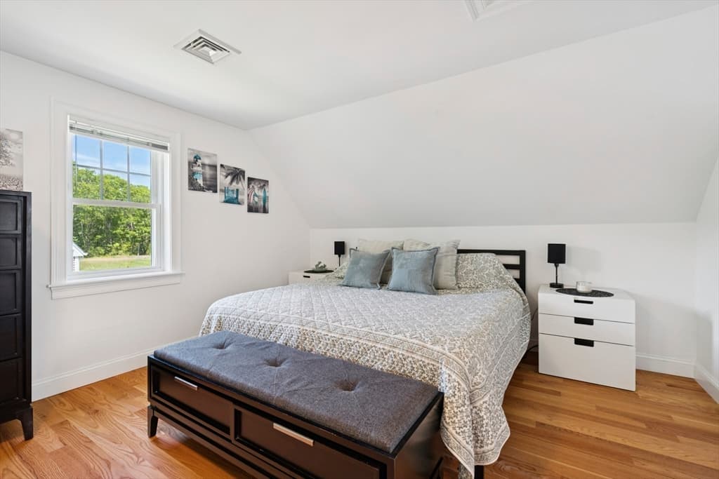 140 Broken Bow Ln, Falmouth MA 02536 photo 14