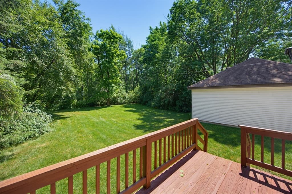 413 Goldthwaite Rd, Northbridge MA 01588 photo 30