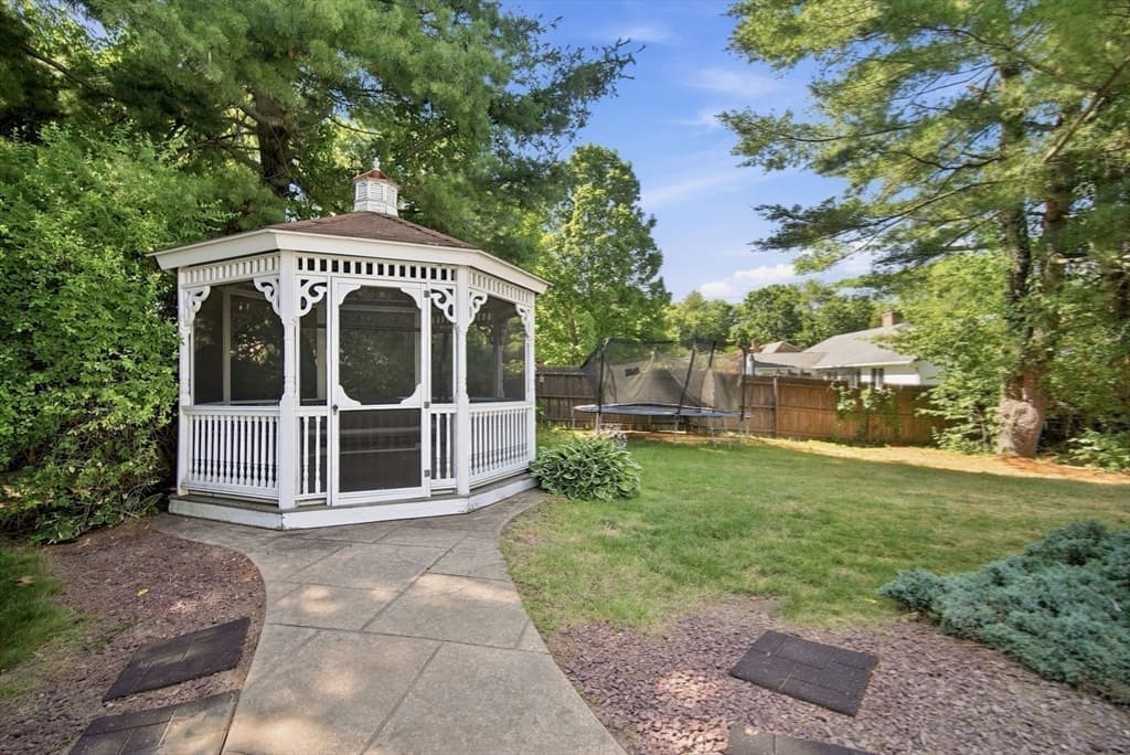 35 Cross Meadow Rd, East Longmeadow MA 01028 photo 33