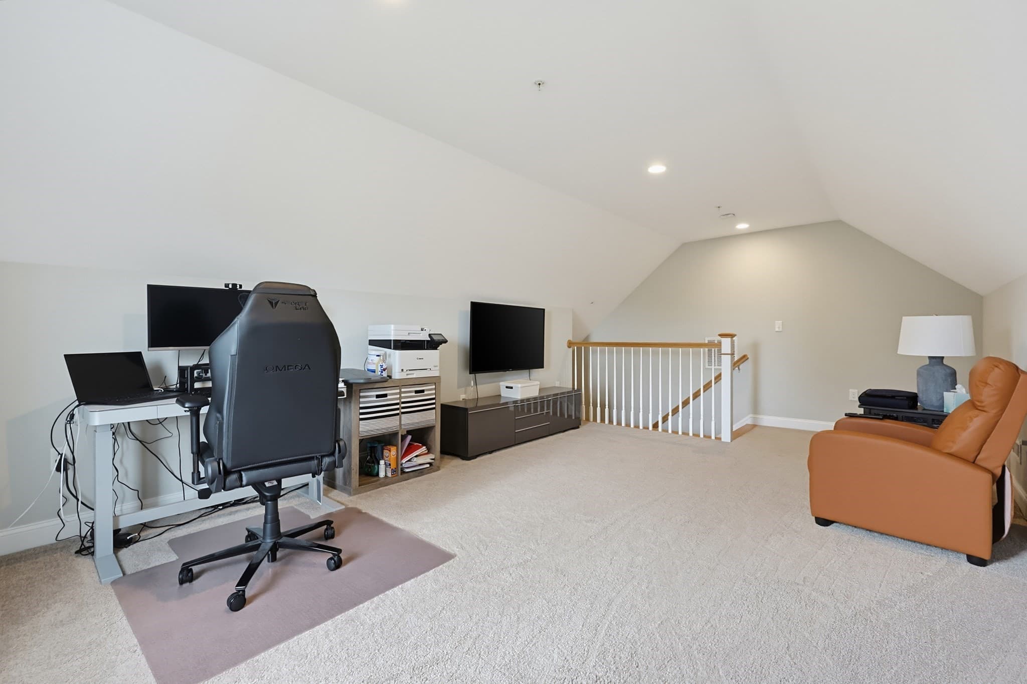 Condominium at 14 Clarks Hill Ln # 14, Framingham MA 01702, photo 28 of 38
