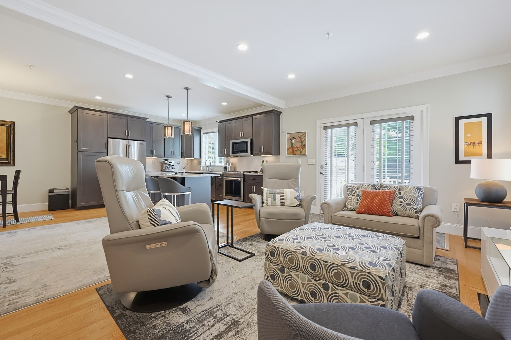 Condominium at 14 Clarks Hill Ln # 14, Framingham MA 01702, photo 4 of 38