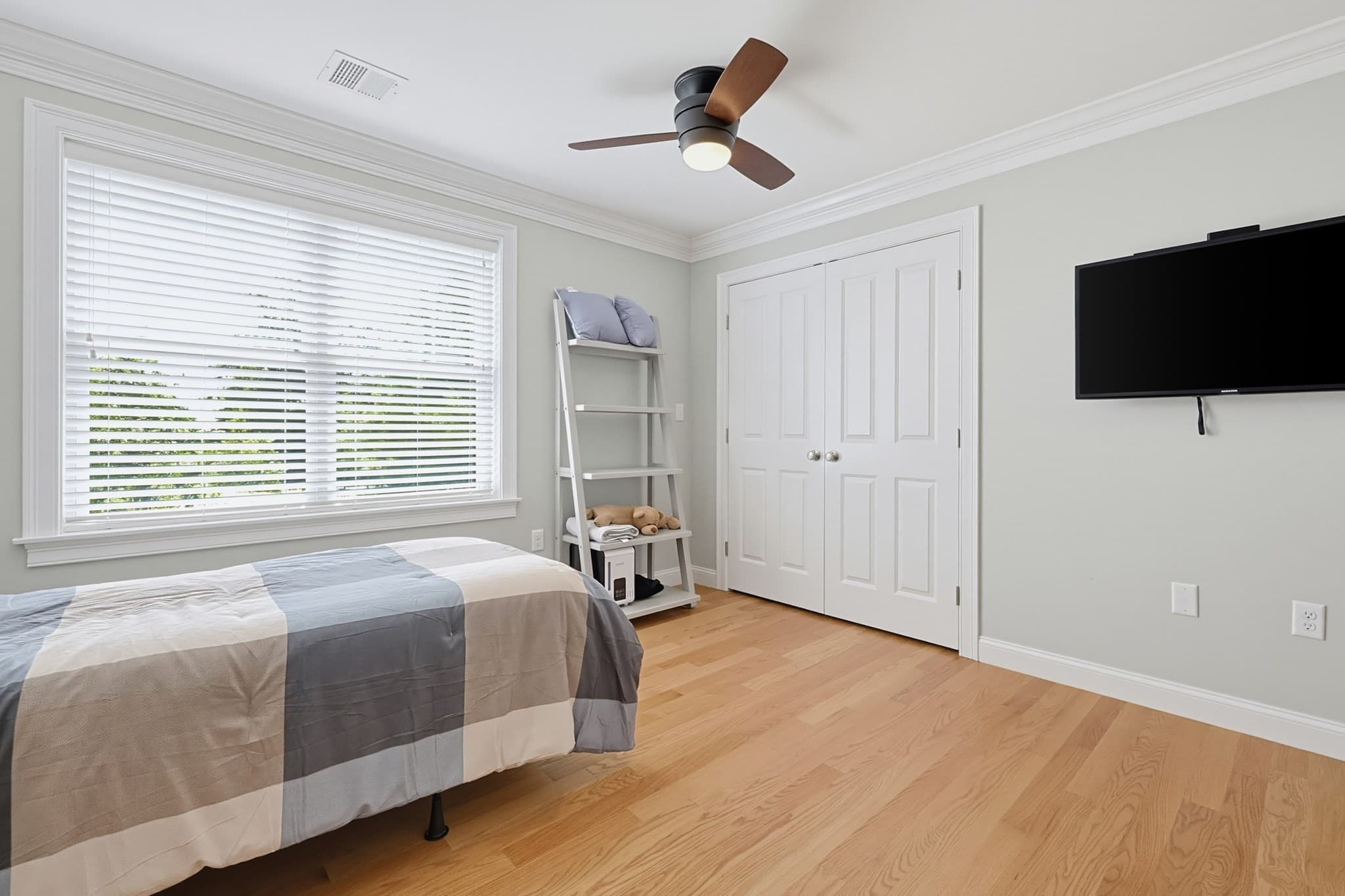 Condominium at 14 Clarks Hill Ln # 14, Framingham MA 01702, photo 25 of 38