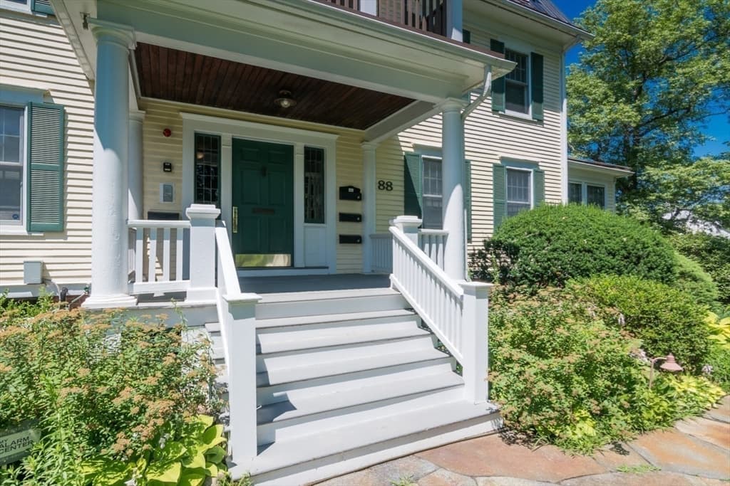 88 Round Hill Rd # 2, Northampton MA 01060 photo 5