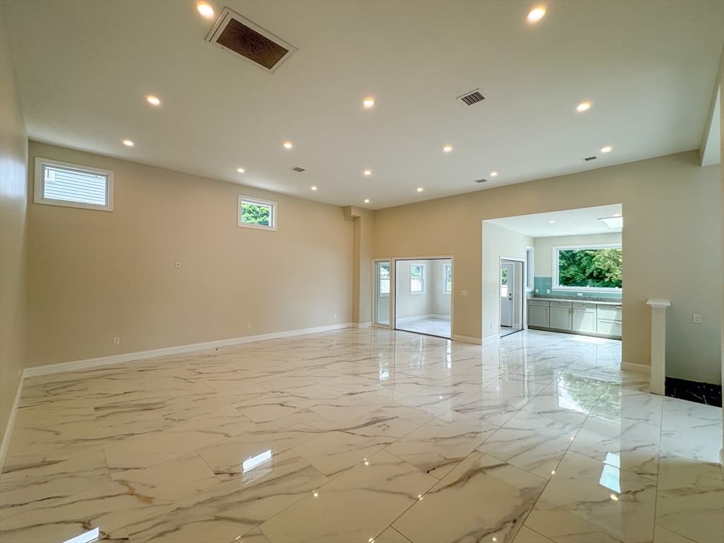 175 Wilbur Ave, Swansea MA 02777 photo 16
