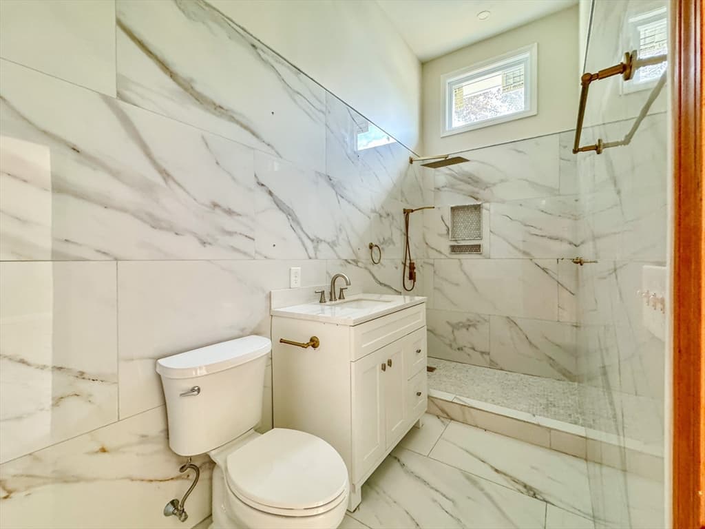 175 Wilbur Ave, Swansea MA 02777 photo 26