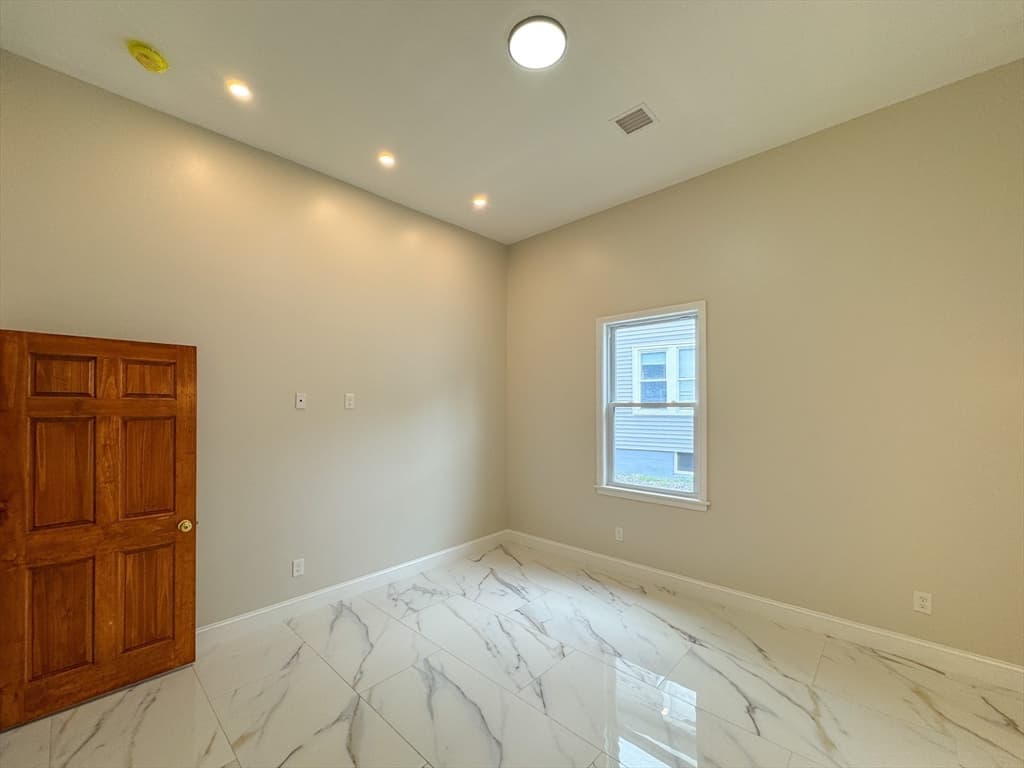 175 Wilbur Ave, Swansea MA 02777 photo 21