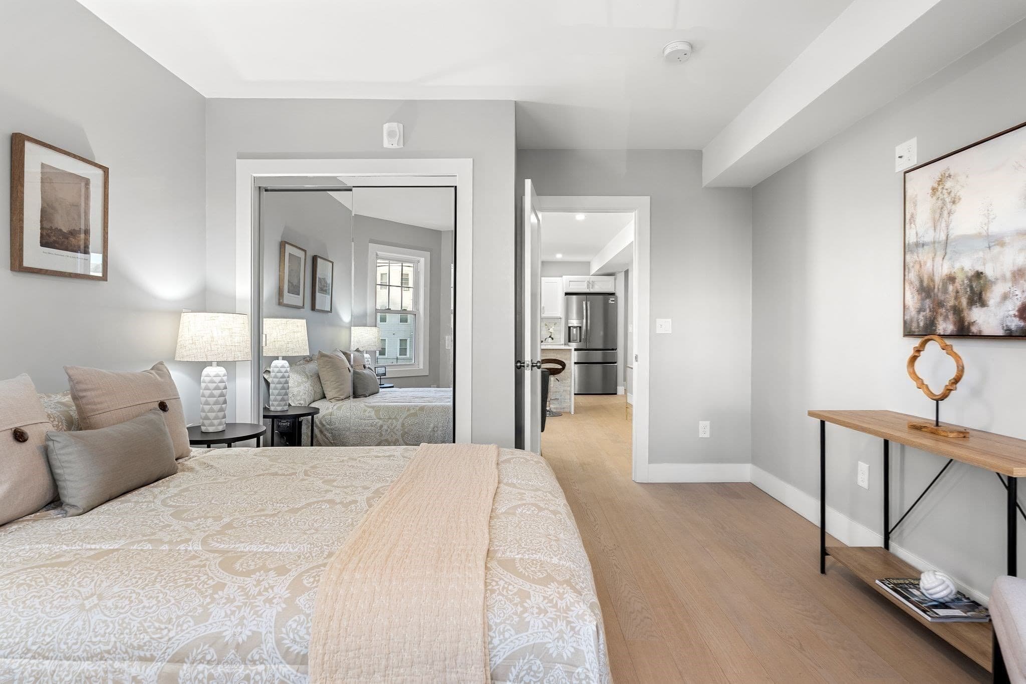 Condominium at 679 Columbia Road # 3, Boston MA 02125, photo 8 of 11