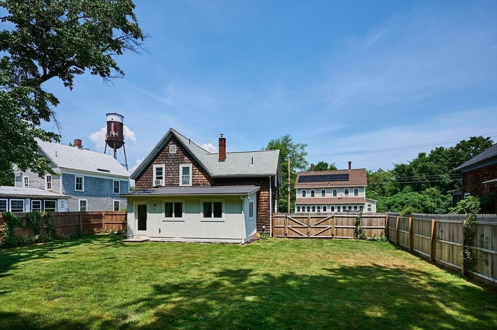 78 Ferry Street, Easthampton MA 01027 photo 3