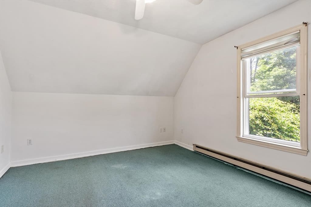 205 Pine St, Gardner MA 01440 photo 27