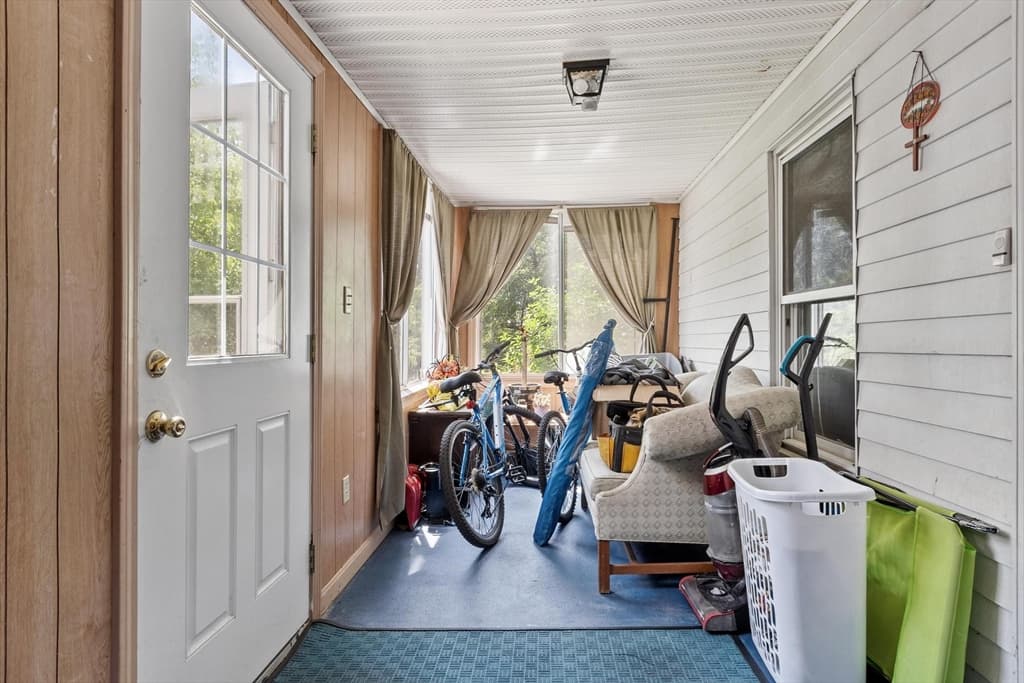 205 Pine St, Gardner MA 01440 photo 36