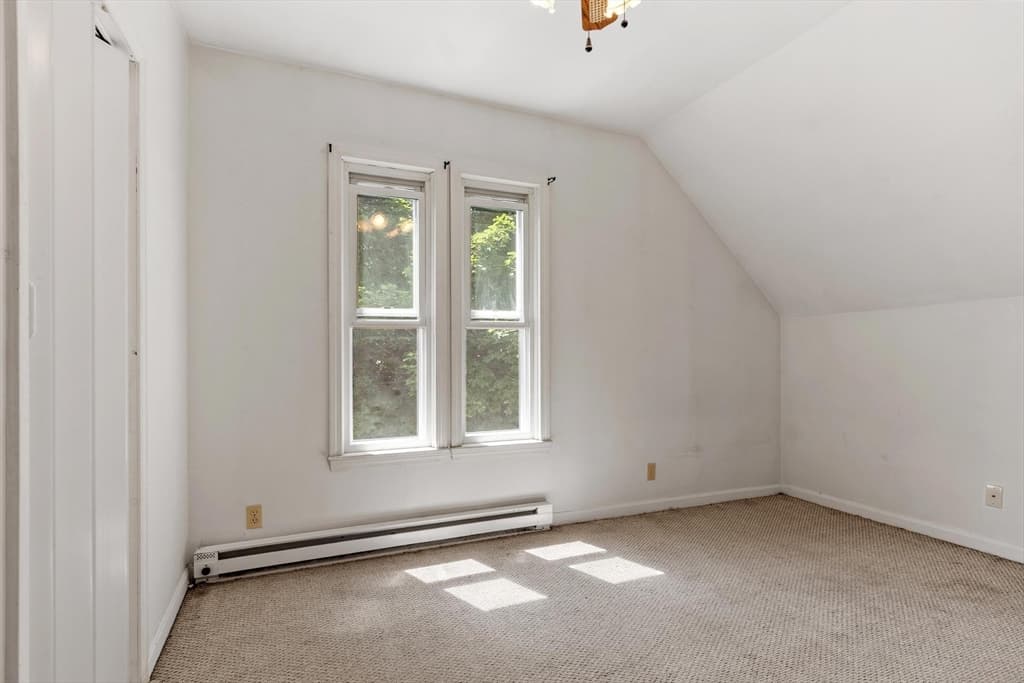 205 Pine St, Gardner MA 01440 photo 28