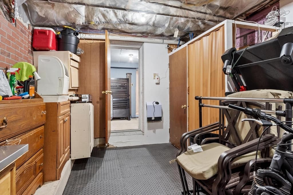 205 Pine St, Gardner MA 01440 photo 39