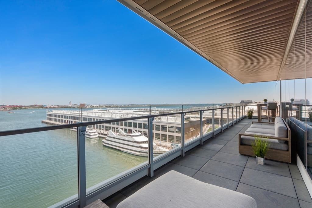 150 Seaport Blvd. # 10E, Boston MA 02210