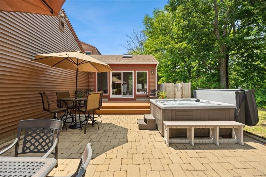 44 Liberty St, Taunton MA 02718 photo 25