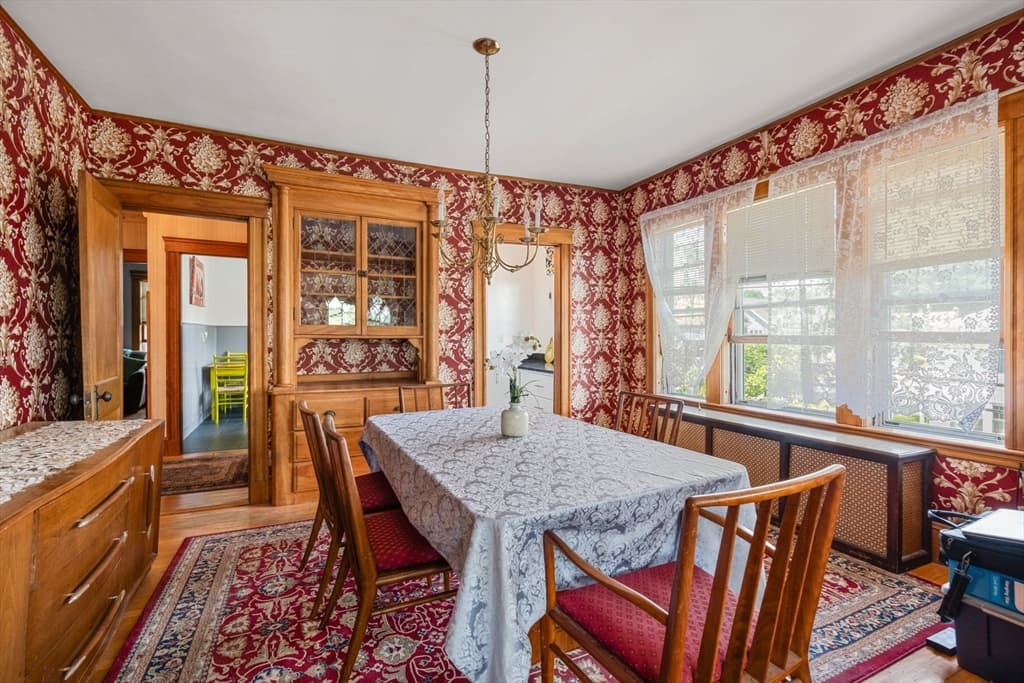 28 Appleton St, Watertown MA 02472 photo 6
