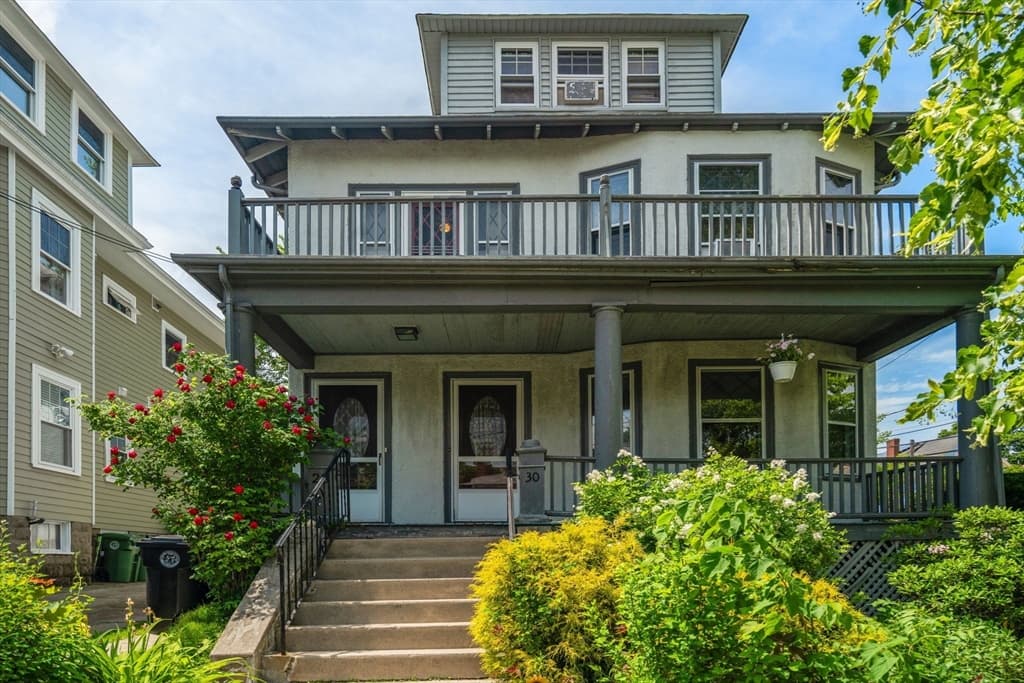 28 Appleton St, Watertown MA 02472