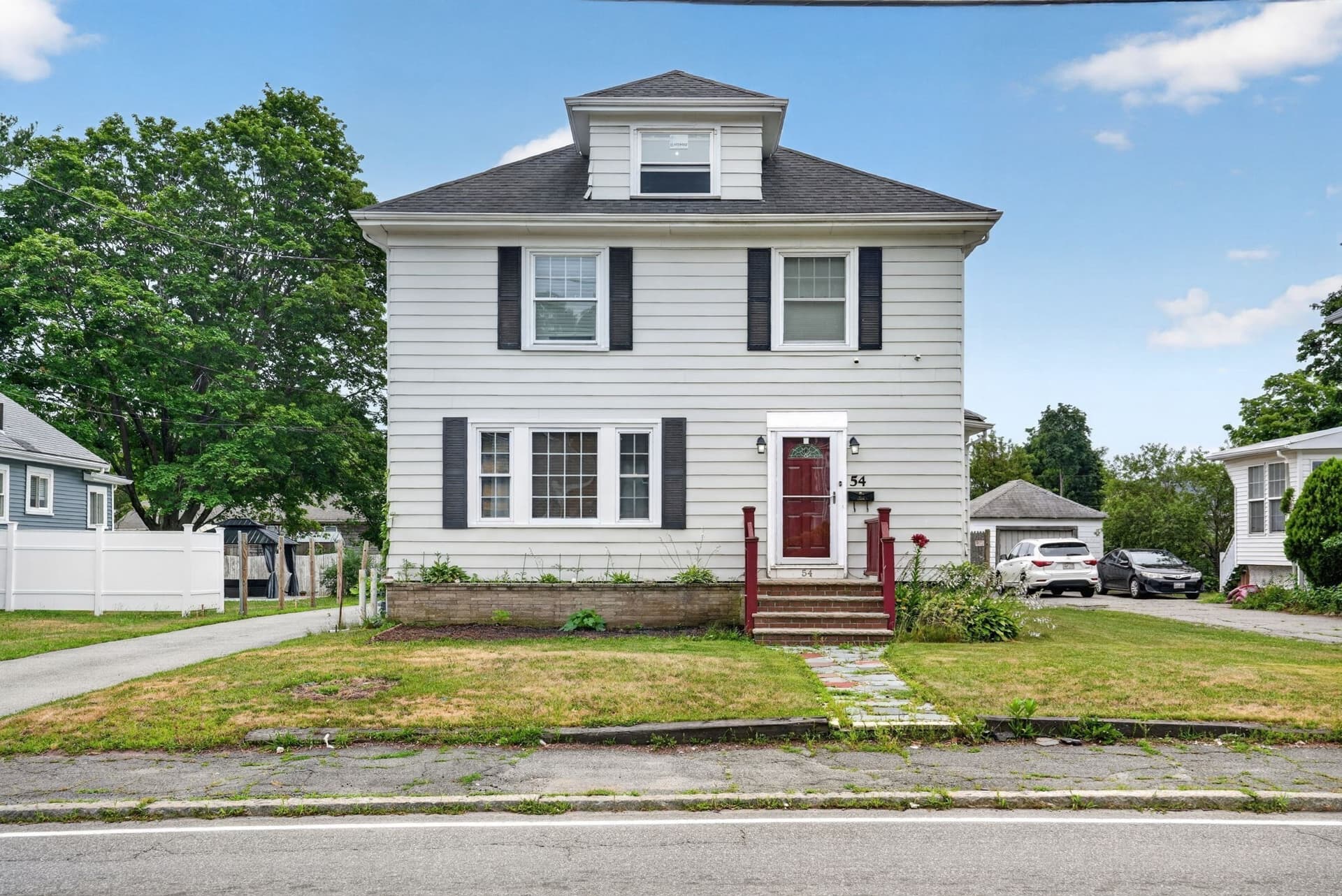 Single Family Residence at 54 Oak St, Brockton MA 02301, photo 2 of 26