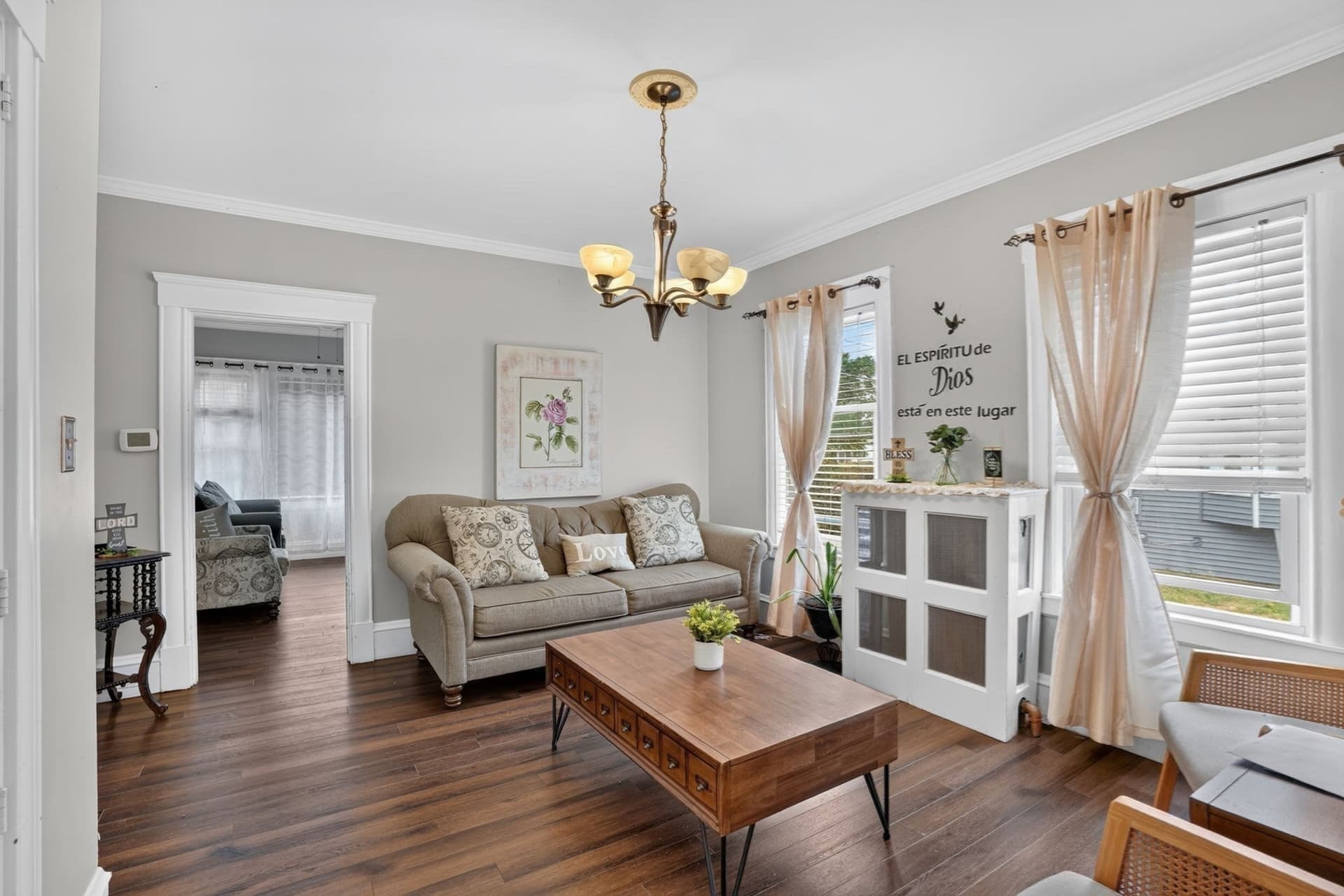 Single Family Residence at 54 Oak St, Brockton MA 02301, photo 9 of 26
