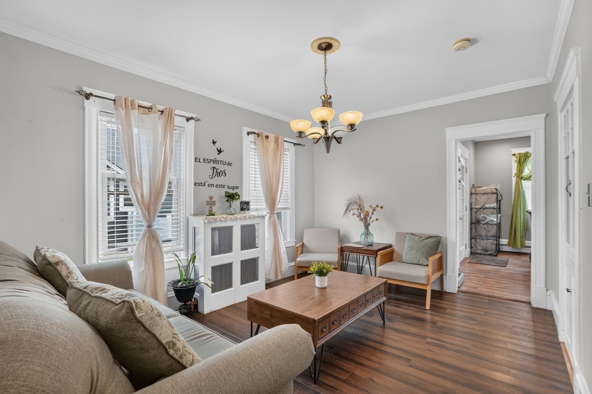 Single Family Residence at 54 Oak St, Brockton MA 02301, photo 8 of 26