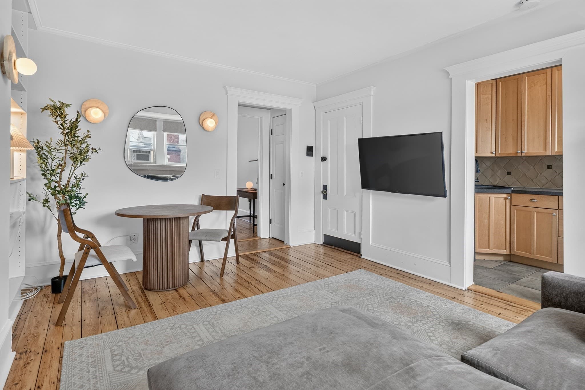 Condominium at 24 Harvard St # 4, Boston MA 02129, photo 3 of 9