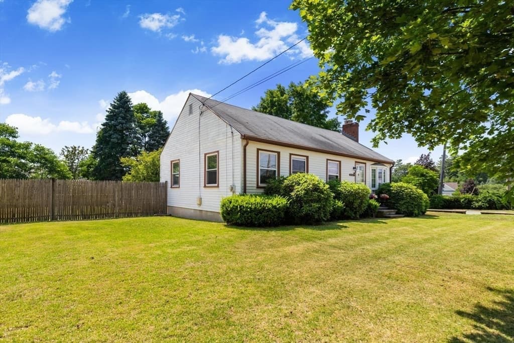 1569 Main St, Tewksbury MA 01876 photo 3