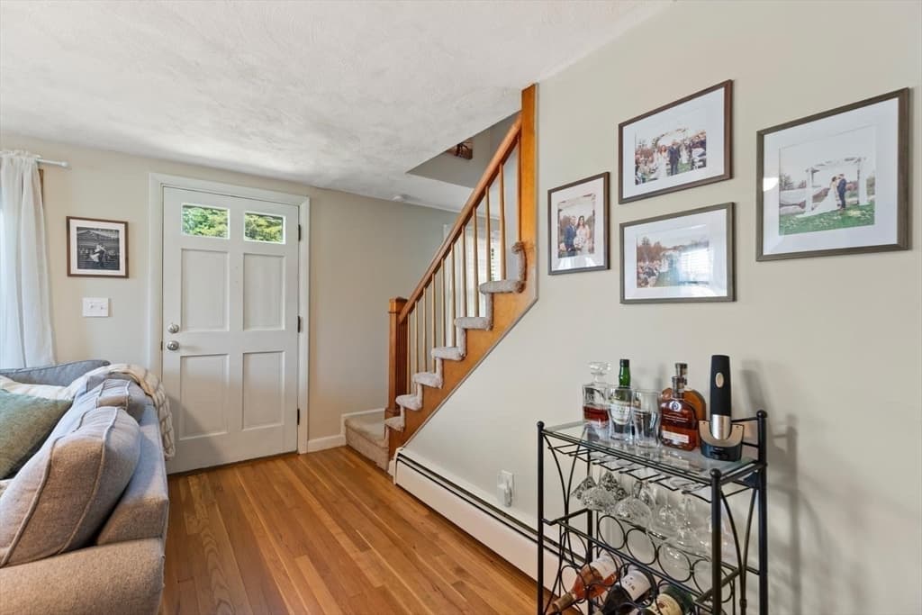 1569 Main St, Tewksbury MA 01876 photo 5